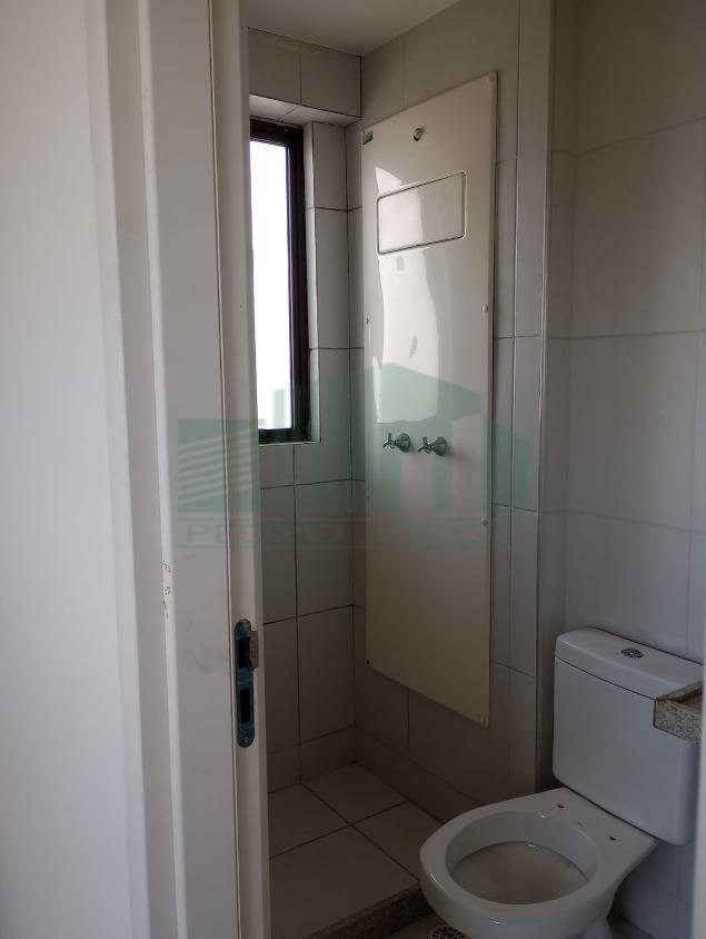 Apartamento à venda com 2 quartos, 58m² - Foto 13