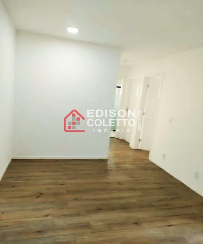 Apartamento à venda com 2 quartos, 53m² - Foto 2