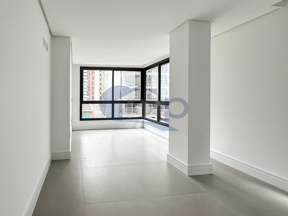 Apartamento à venda com 2 quartos, 97m² - Foto 8