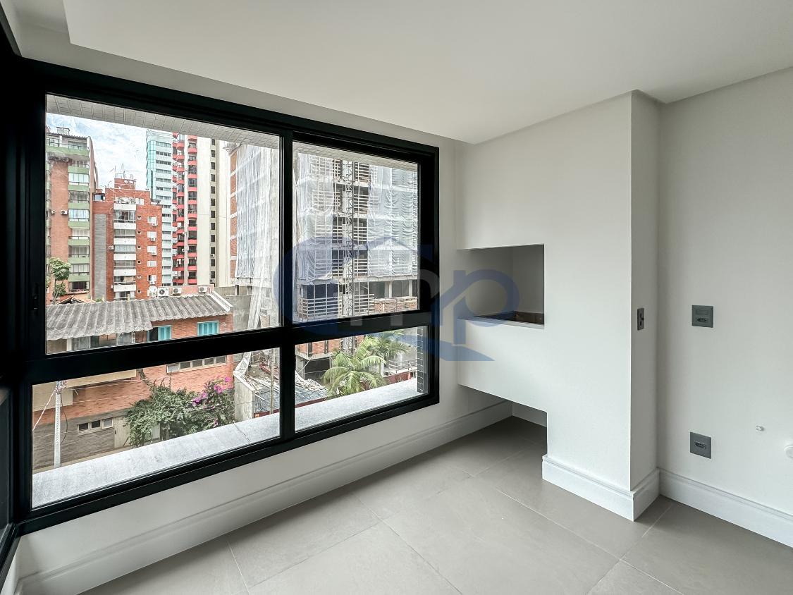 Apartamento à venda com 2 quartos, 97m² - Foto 20