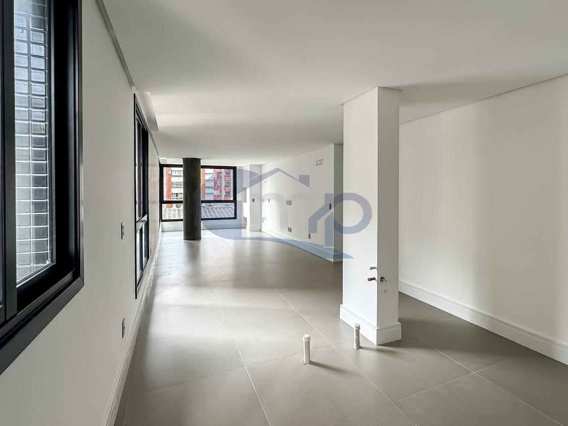 Apartamento à venda com 2 quartos, 97m² - Foto 17