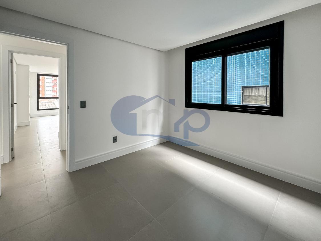 Apartamento à venda com 2 quartos, 97m² - Foto 13