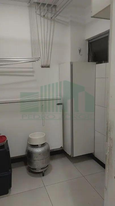 Apartamento à venda com 2 quartos, 80m² - Foto 12