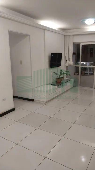 Apartamento à venda com 2 quartos, 80m² - Foto 2