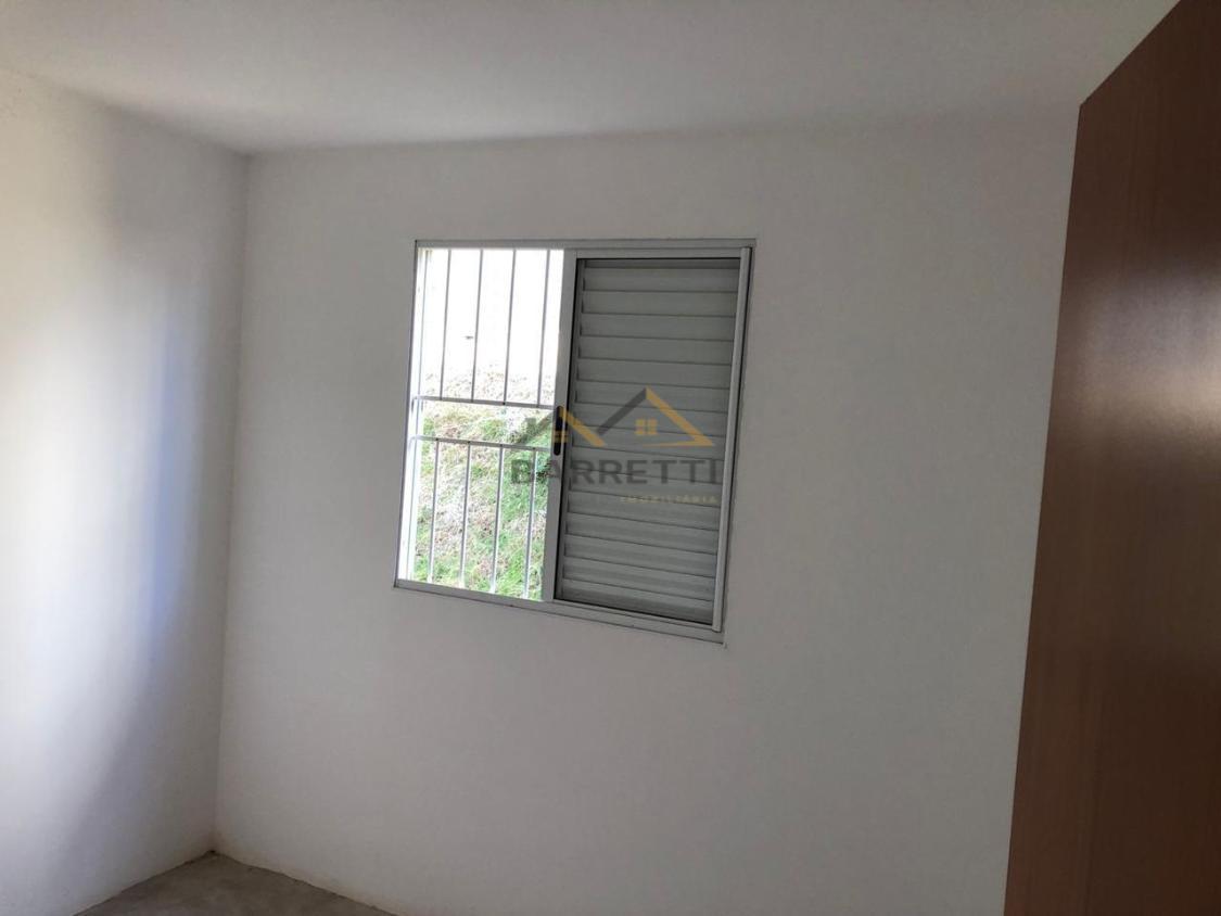 Apartamento à venda com 2 quartos, 47m² - Foto 6