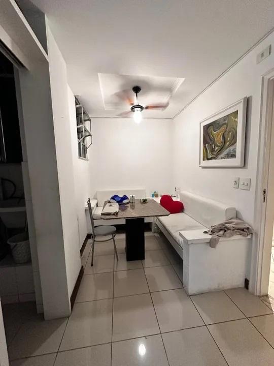 Apartamento à venda com 3 quartos, 134m² - Foto 11