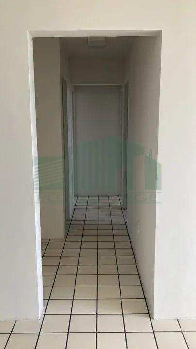 Apartamento à venda com 3 quartos, 83m² - Foto 3