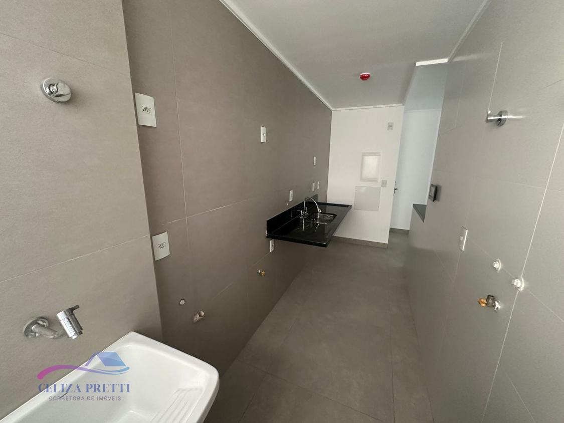 Apartamento à venda com 2 quartos, 70m² - Foto 25