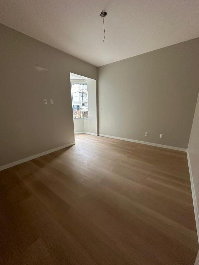 Apartamento à venda com 3 quartos, 123m² - Foto 5