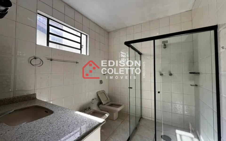 Casa à venda e aluguel, 256m² - Foto 11