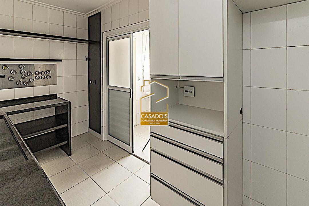 Apartamento à venda com 3 quartos, 86m² - Foto 8