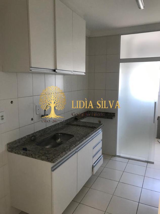 Apartamento à venda com 2 quartos, 62m² - Foto 6