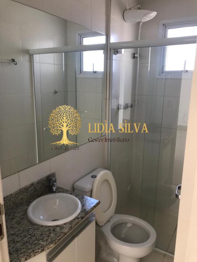 Apartamento à venda com 2 quartos, 62m² - Foto 14