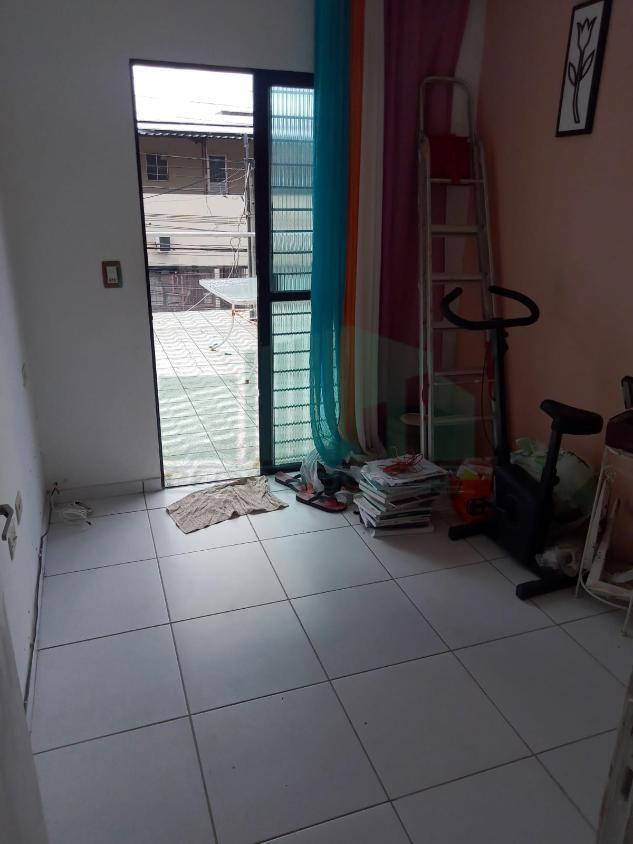 Casa à venda com 3 quartos, 90m² - Foto 18