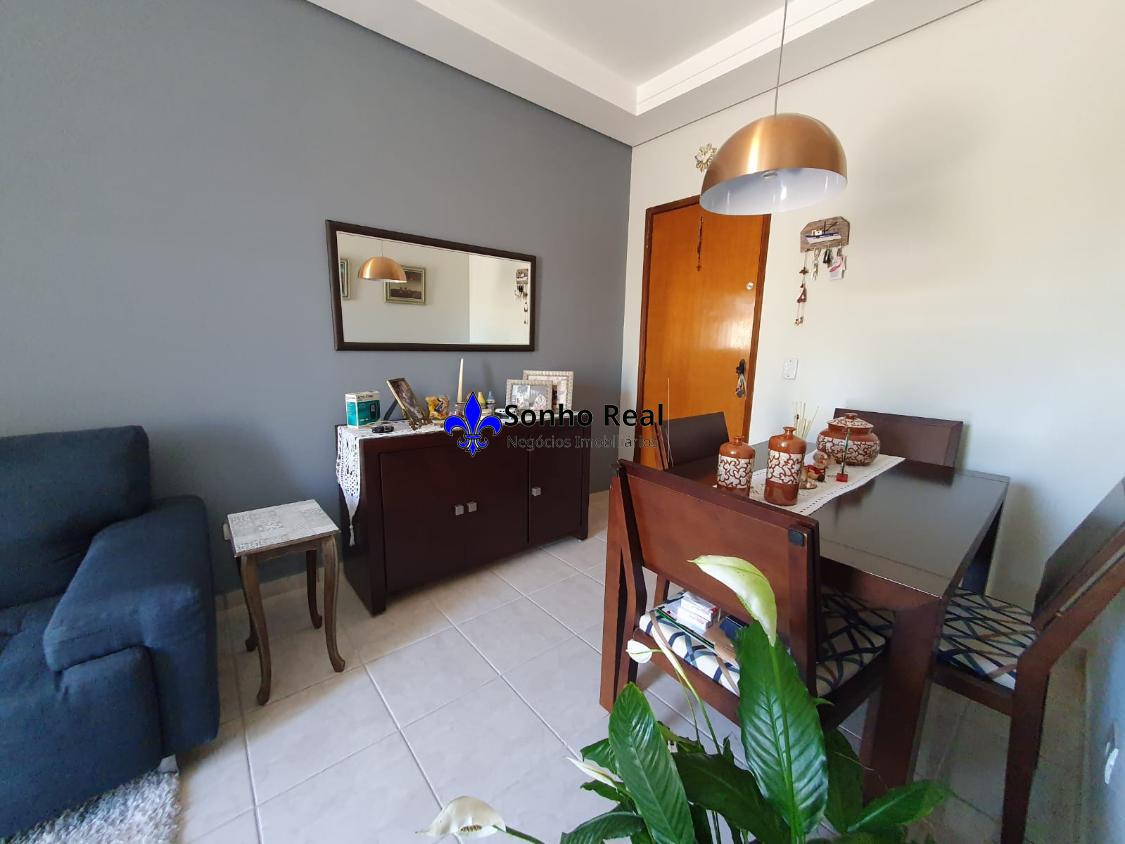 Apartamento à venda com 2 quartos, 69m² - Foto 1