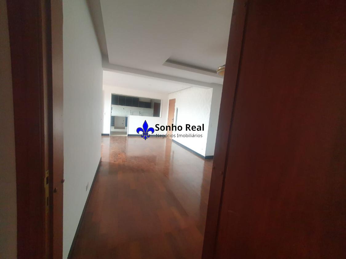 Apartamento à venda com 3 quartos, 134m² - Foto 24