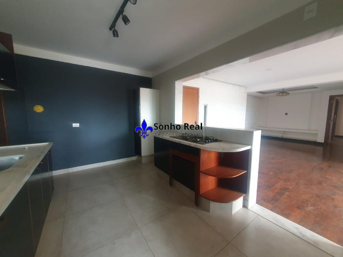 Apartamento à venda com 3 quartos, 134m² - Foto 9