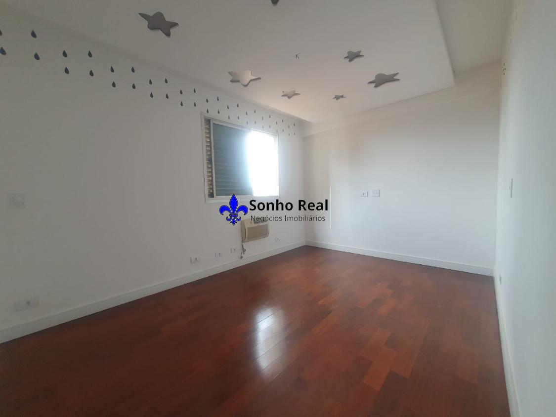 Apartamento à venda com 3 quartos, 134m² - Foto 19