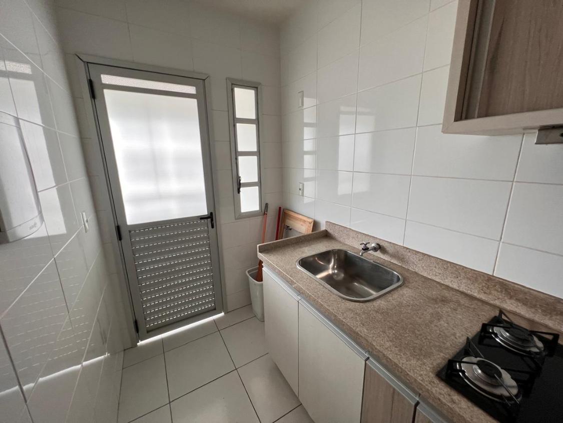 Apartamento à venda com 3 quartos, 88m² - Foto 7