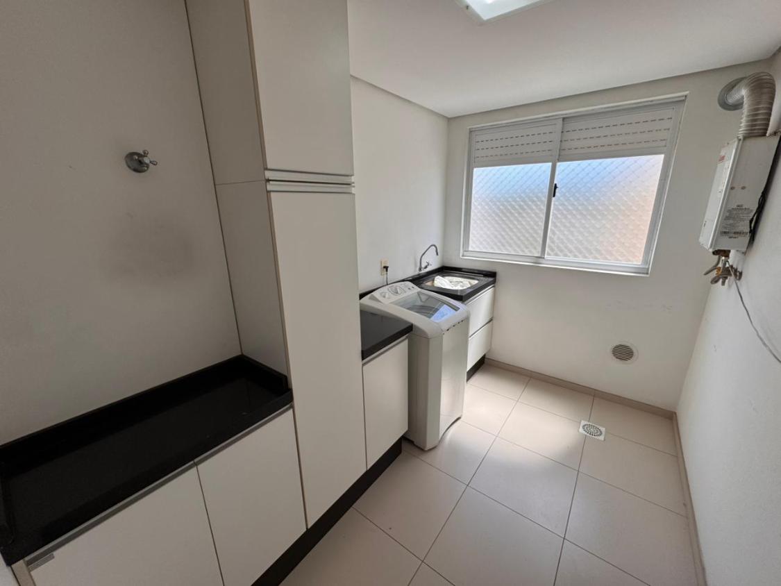 Apartamento à venda com 3 quartos, 123m² - Foto 6