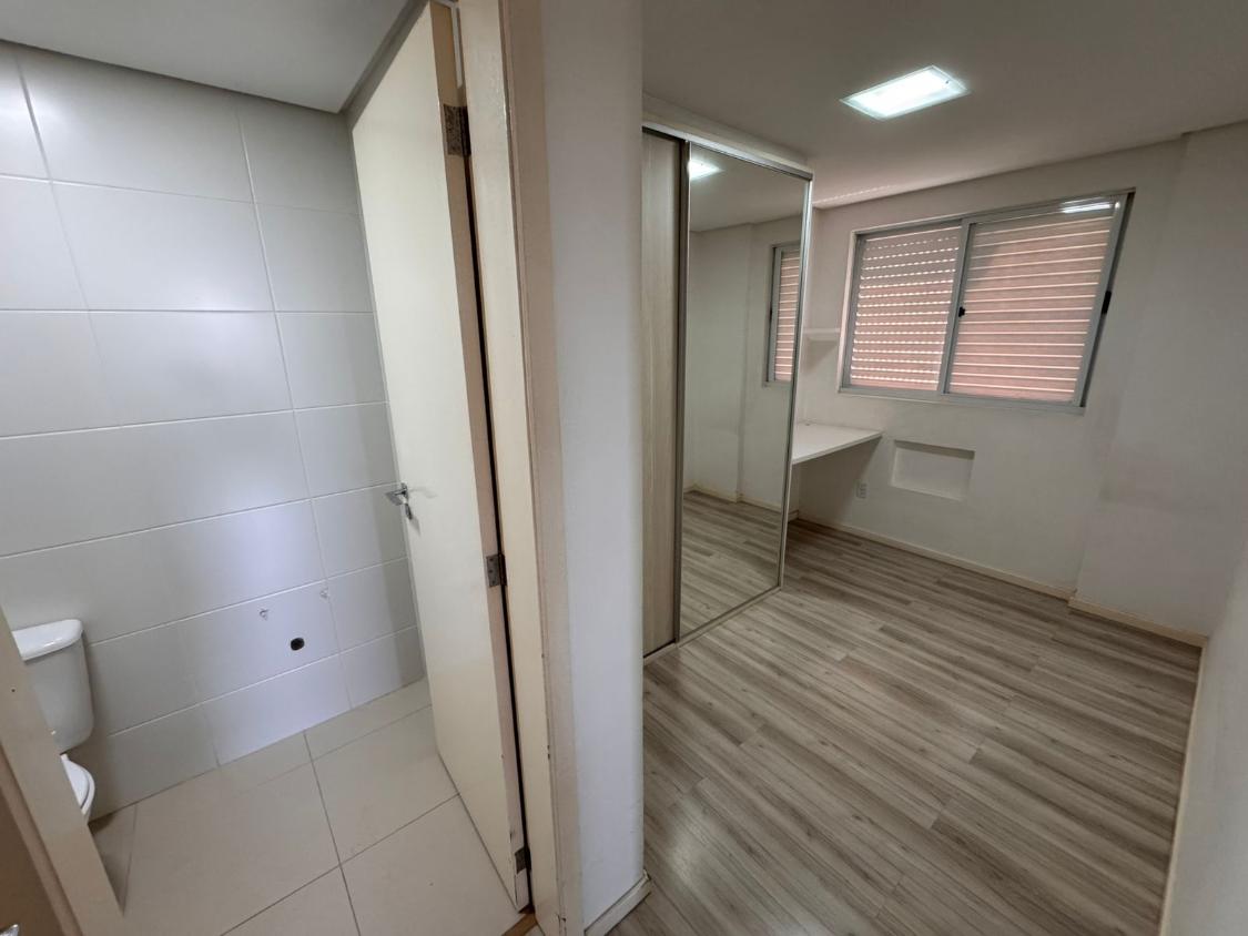 Apartamento à venda com 3 quartos, 123m² - Foto 12