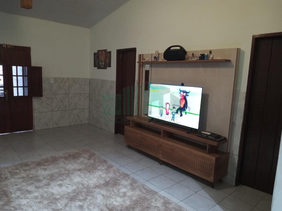 Casa à venda com 5 quartos, 320m² - Foto 6