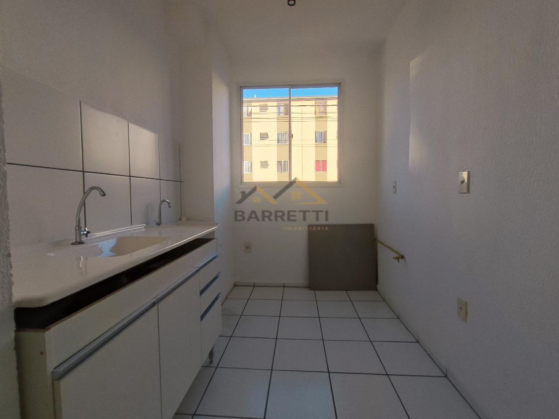 Apartamento à venda com 2 quartos, 43m² - Foto 10