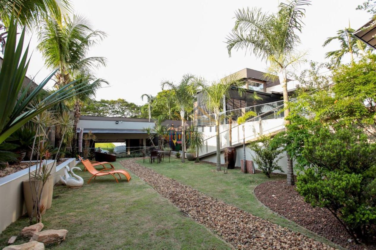 Casa de Condomínio à venda com 6 quartos, 850m² - Foto 2