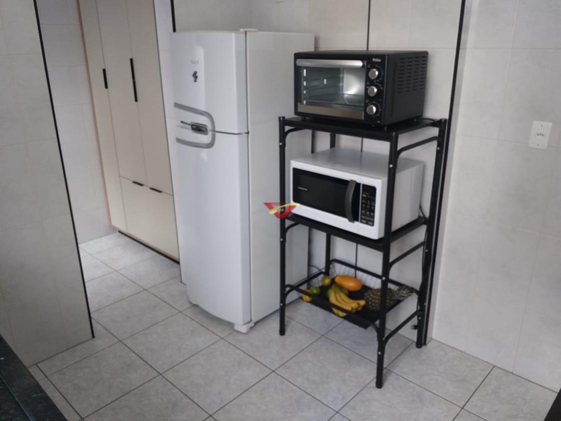 Apartamento à venda com 1 quarto, 70m² - Foto 10