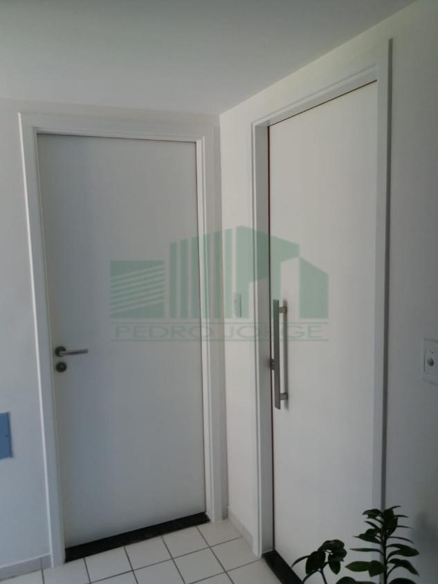 Apartamento à venda com 2 quartos, 51m² - Foto 2