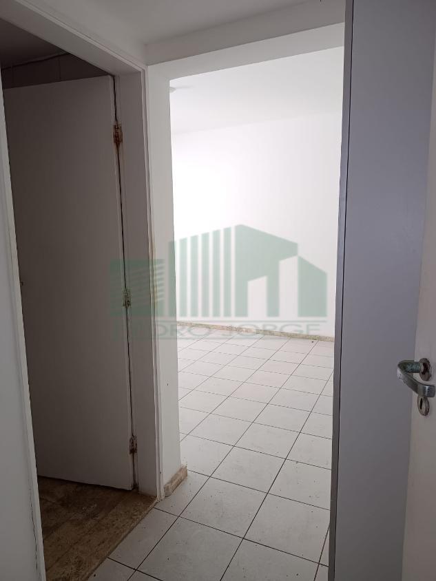 Apartamento à venda com 4 quartos, 162m² - Foto 6