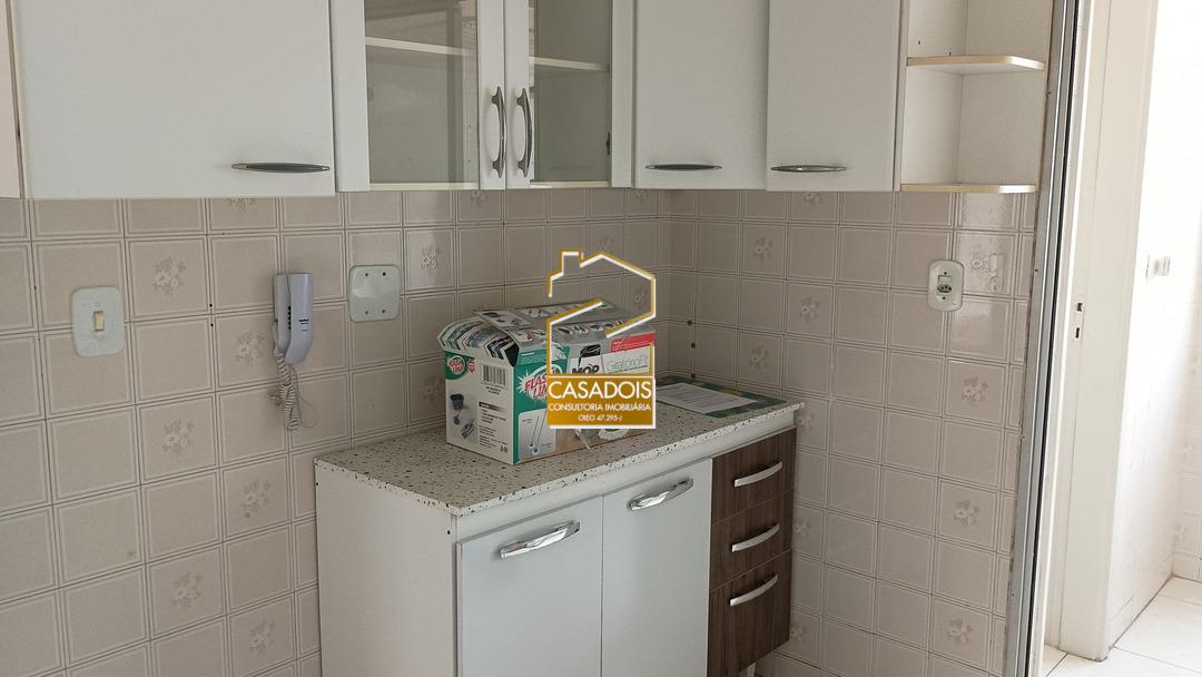 Apartamento para alugar com 2 quartos, 60m² - Foto 8