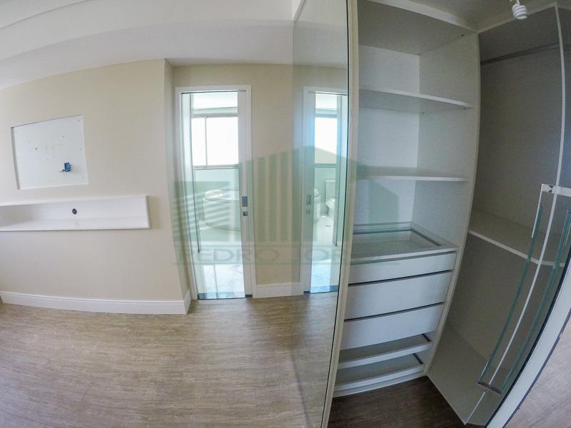 Apartamento à venda com 3 quartos, 126m² - Foto 8