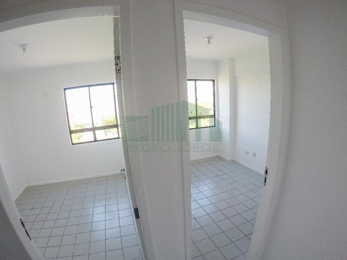 Apartamento à venda com 2 quartos, 72m² - Foto 10