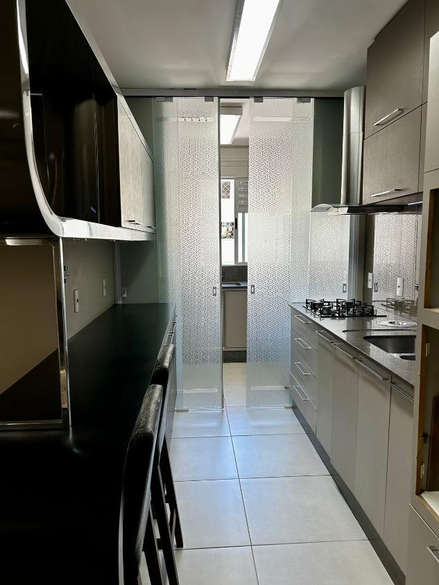 Apartamento à venda com 3 quartos, 104m² - Foto 7