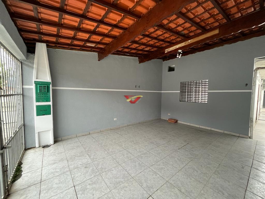 Casa à venda com 2 quartos, 107m² - Foto 4