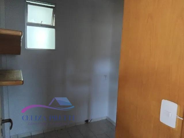 Apartamento à venda com 3 quartos, 68m² - Foto 4