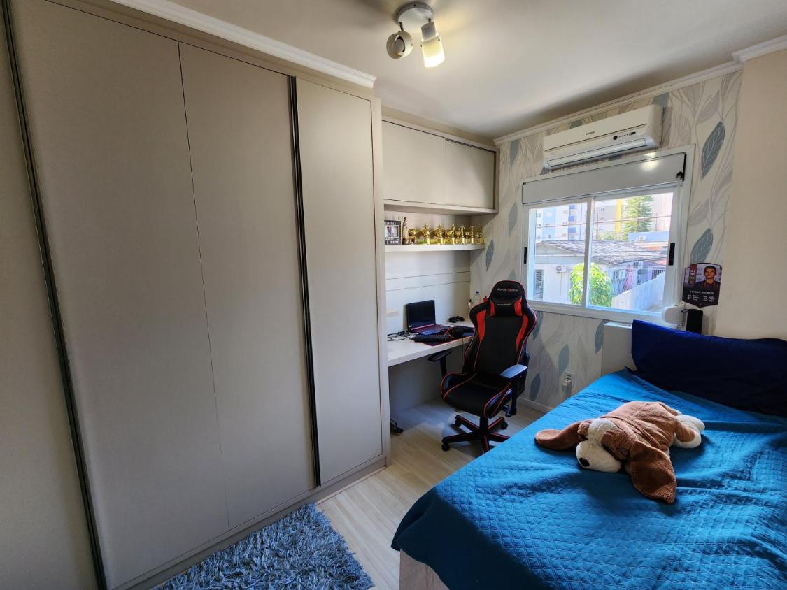 Apartamento à venda com 4 quartos, 125m² - Foto 2