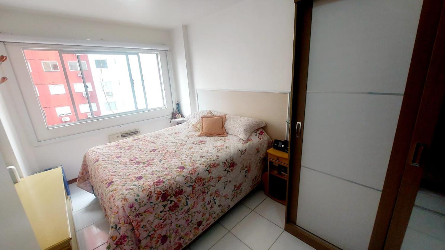 Apartamento à venda com 3 quartos, 92m² - Foto 8