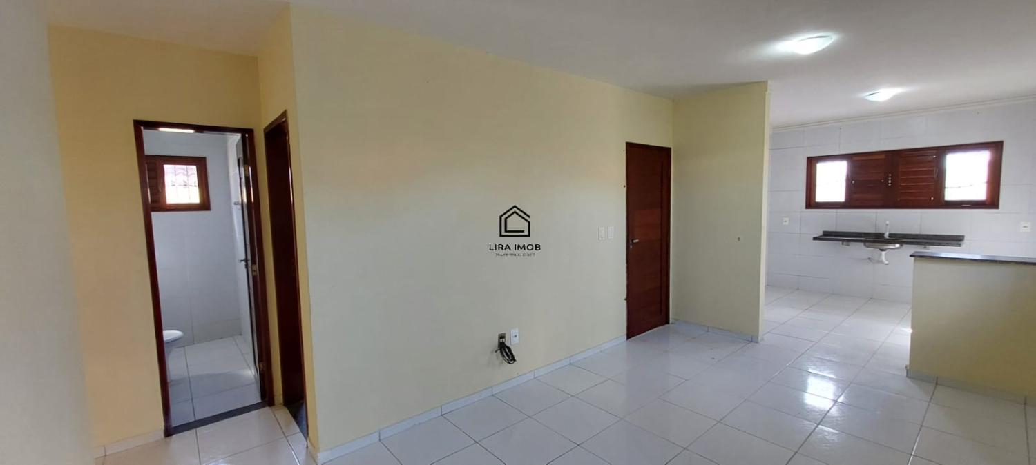 Casa à venda com 2 quartos, 84m² - Foto 4