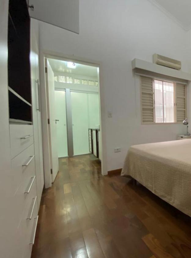 Casa à venda com 3 quartos, 250m² - Foto 12