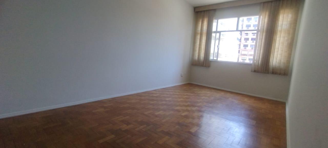 Apartamento à venda com 2 quartos, 80m² - Foto 1