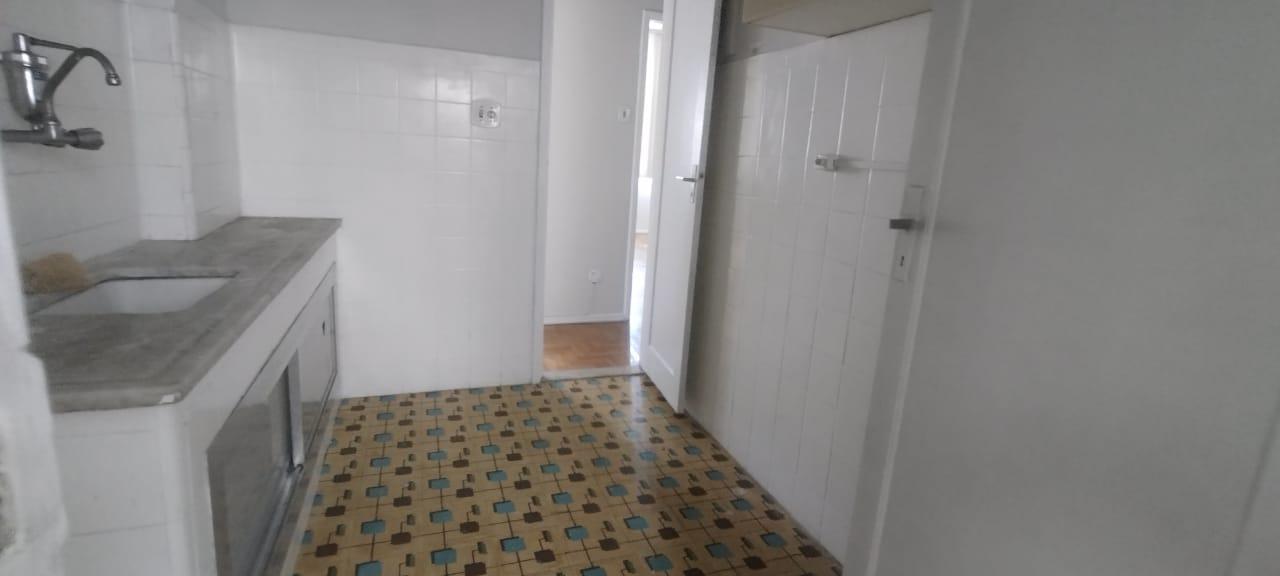 Apartamento à venda com 2 quartos, 80m² - Foto 10