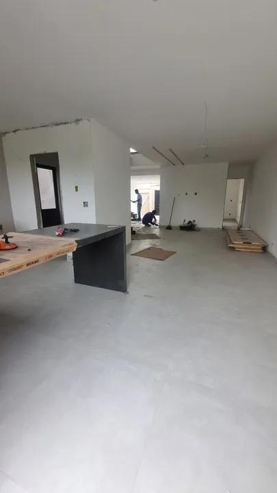 Casa à venda com 4 quartos, 200m² - Foto 13