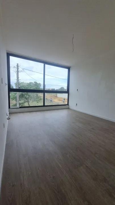 Casa à venda com 4 quartos, 200m² - Foto 19