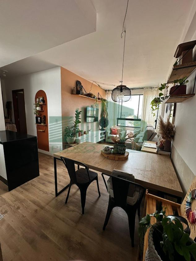 Apartamento à venda com 2 quartos, 48m² - Foto 1