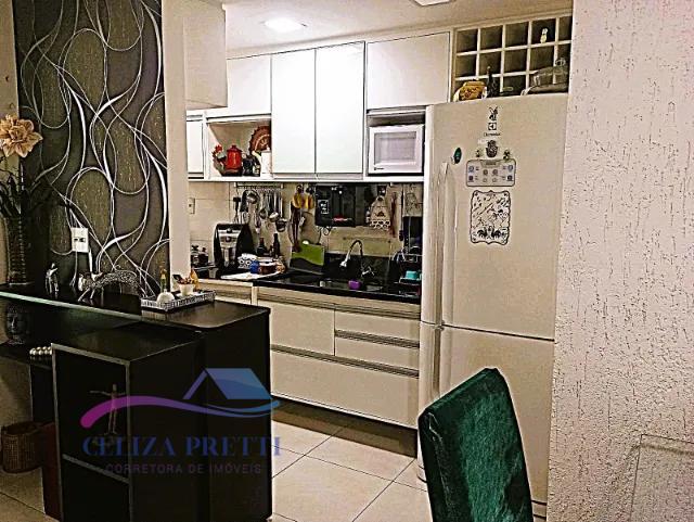 Apartamento à venda com 2 quartos, 70m² - Foto 11