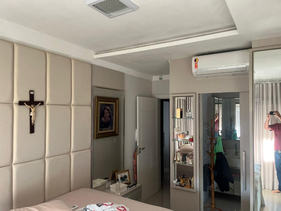 Casa à venda com 3 quartos, 360m² - Foto 7