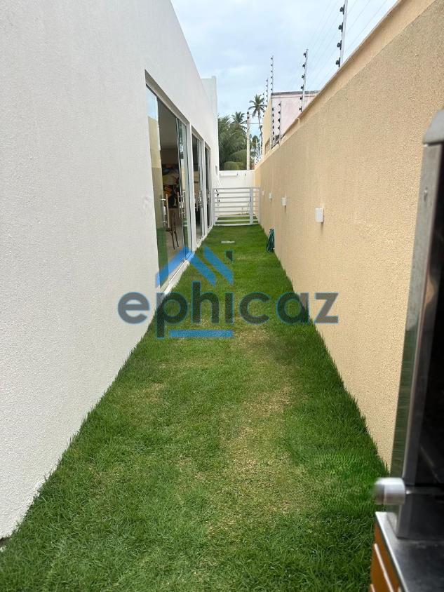 Casa à venda com 3 quartos, 210m² - Foto 8