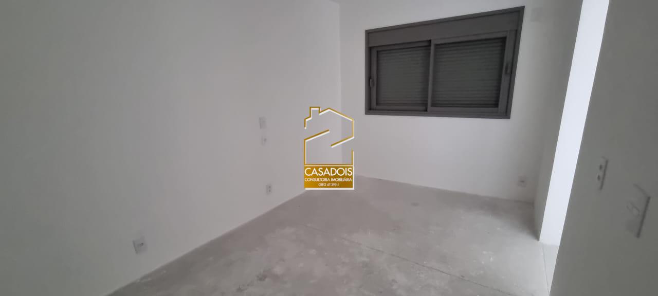 Apartamento à venda com 3 quartos, 149m² - Foto 18